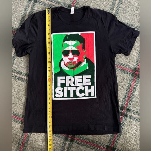 Barstool Sports black tshirt with Free Sitch with picture on front NWOT L - Picture 4 of 7